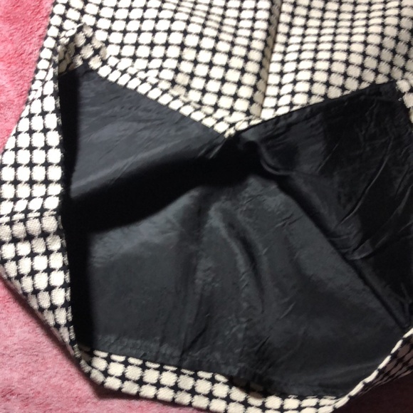 Banana Republic women’s skirt Sz 8 zip side - Picture 5 of 5